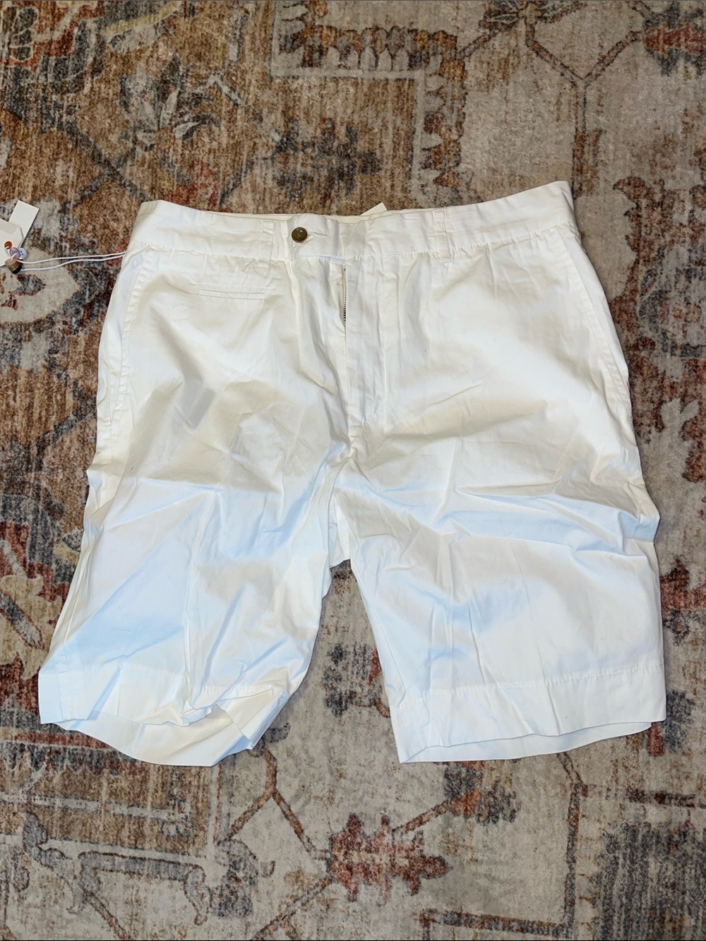 Men's White Flat-Front Cotton Shorts - Lightweight Summer Staple